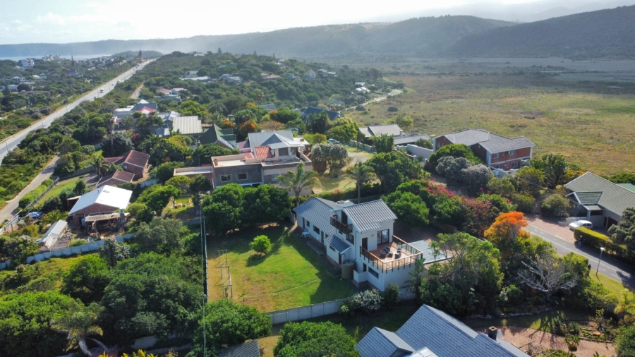4 Bedroom Property for Sale in Wilderness Central Western Cape